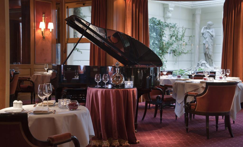 Ritz Paris Hotell Restaurant bilde